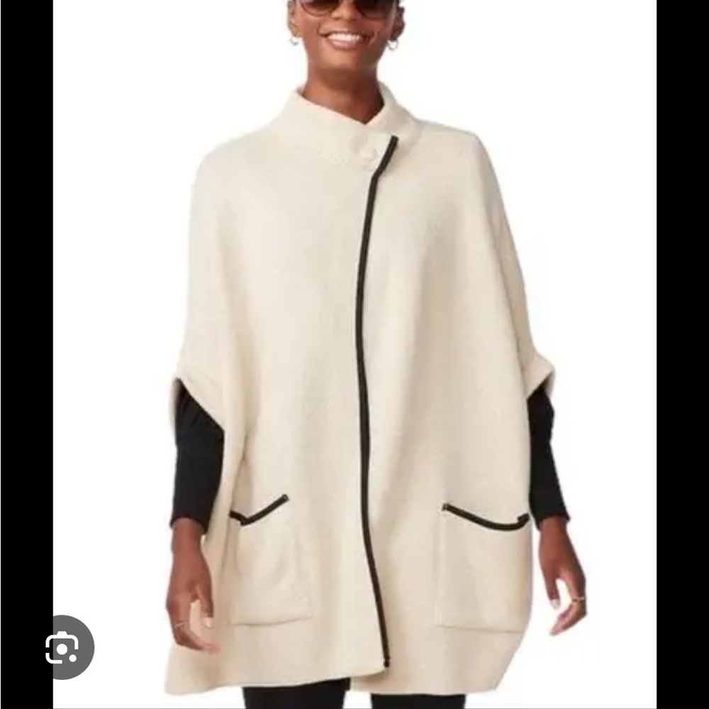 Lauren Conrad riding cape